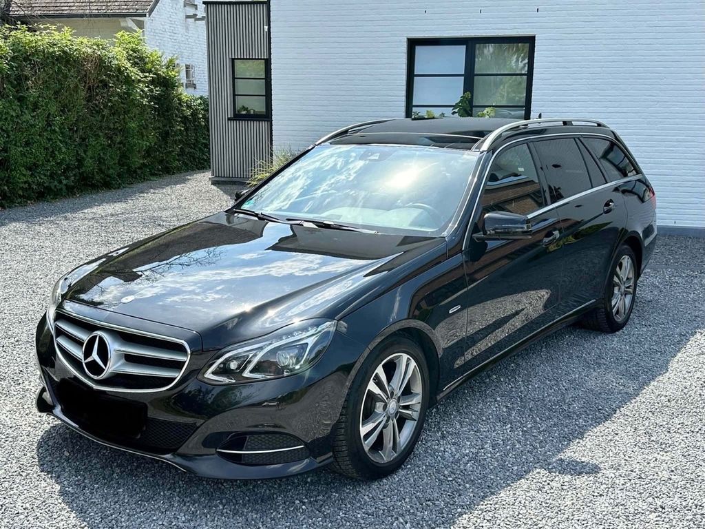 Image of Mercedes-Benz E 220