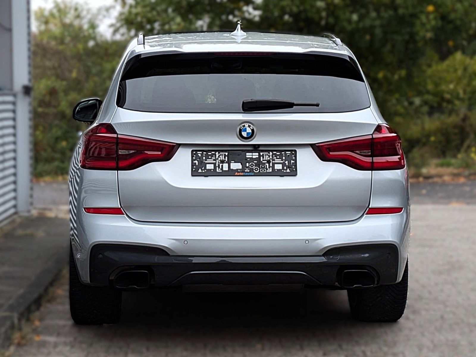 Fahrzeugabbildung BMW X3 M40d SAG*LEDER*PANO*H/K SOUND*ACC*CAM*20"VOLL