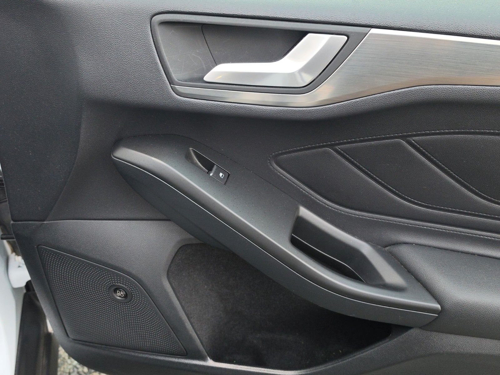 Fahrzeugabbildung Ford Focus Turnier Titanium Navi Kamera