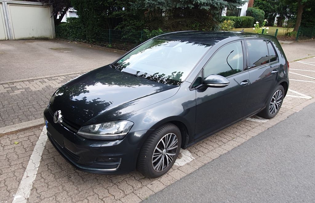 Image of Volkswagen Golf