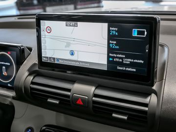 Hyundai Inster FWD Select Digitales Cockpit Navi Kamera