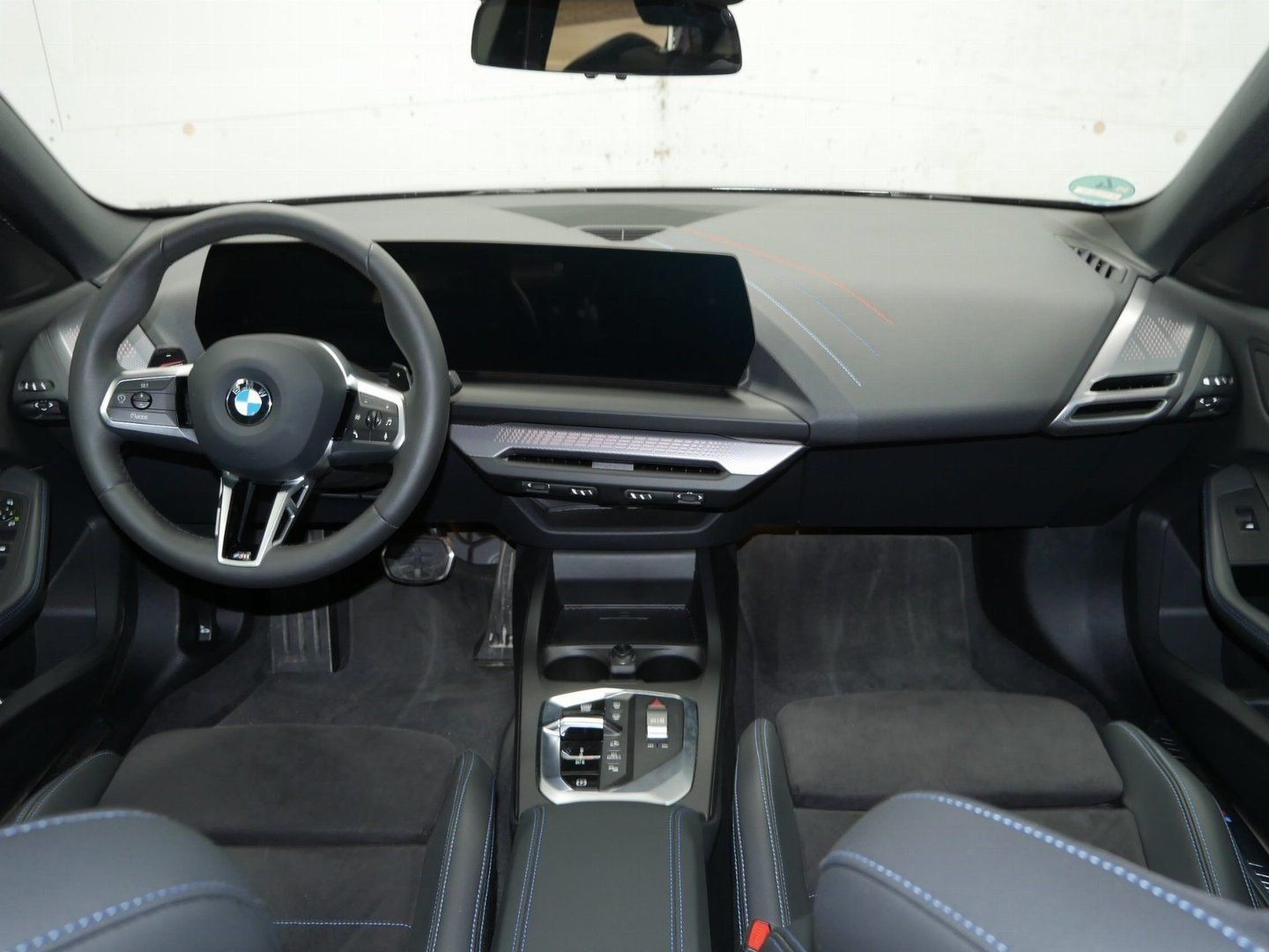BMW 223 - Bild 11