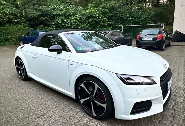 Audi TT Roadster 2.0 TFSI quattro S tronic s Lin