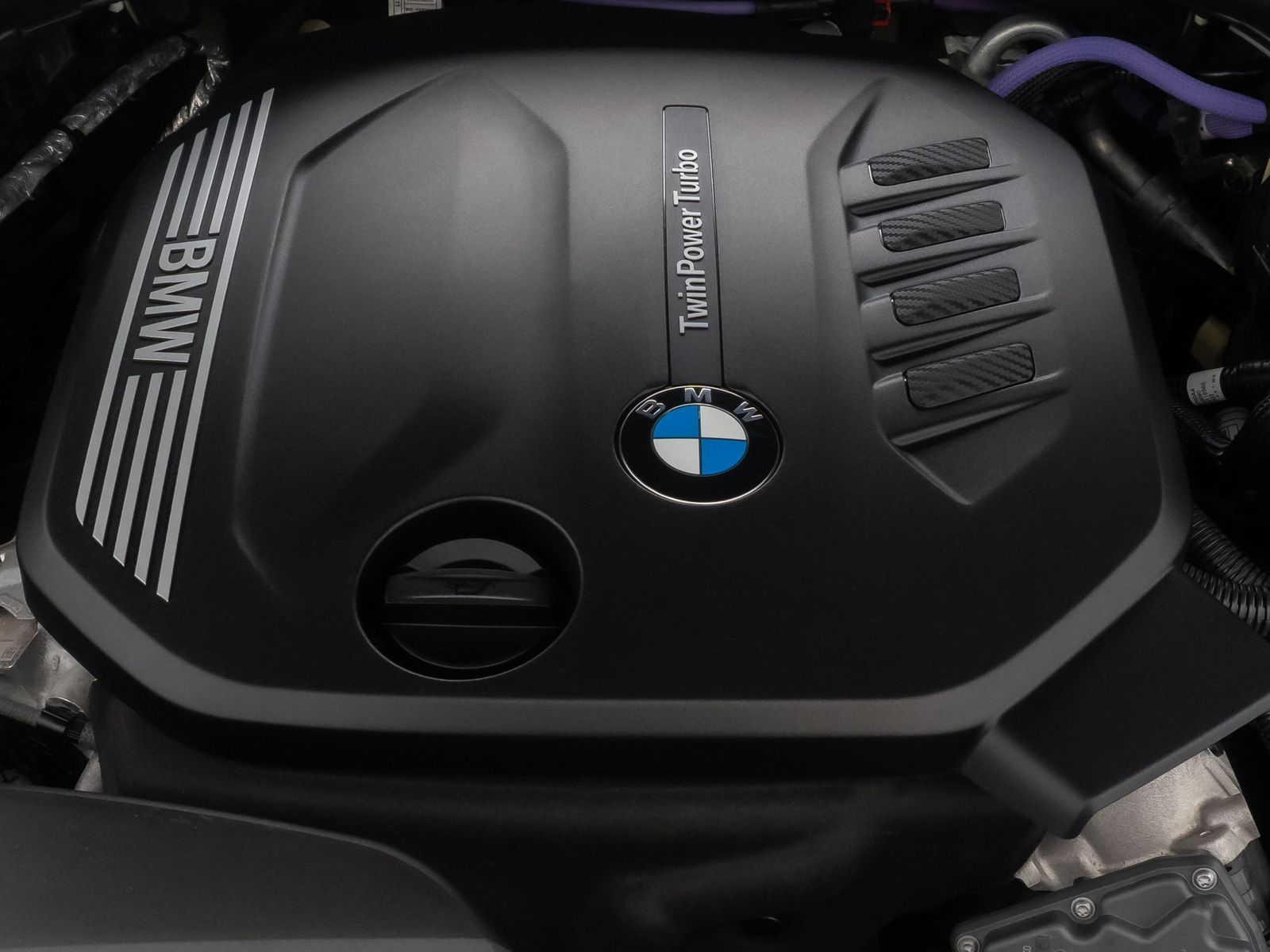 Fahrzeugabbildung BMW 320d xD M Sport Panorama Laser DAB AHK Alarm 19"