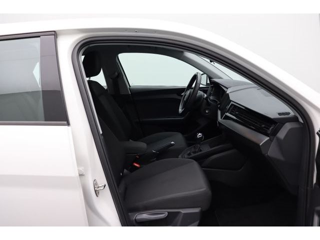 Fahrzeugabbildung Audi A1 Sportback 30 TFSI advanced Kamera SHZ