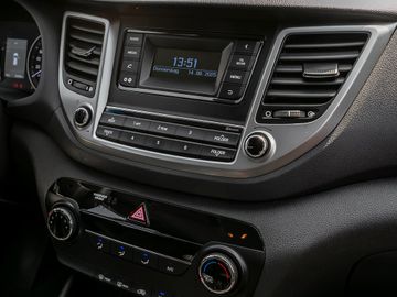 Hyundai Tucson 1.6 blue Classic 2WD Bremsassistent Alarm