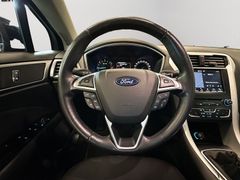 FORD Mondeo Business Edition Navi Kamera SHZ PDC