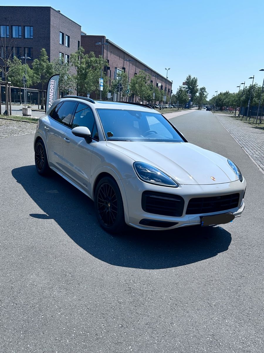 PORSCHE Porsche Cayenne GTS ,1. Hand