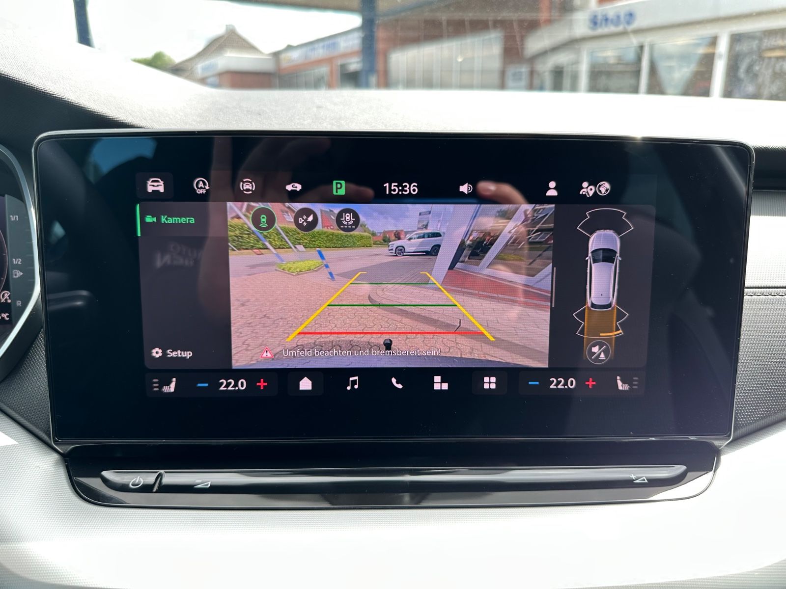 Fahrzeugabbildung SKODA Octavia Combi 1.5 TSI Selection DSG ACC/AHK/LED