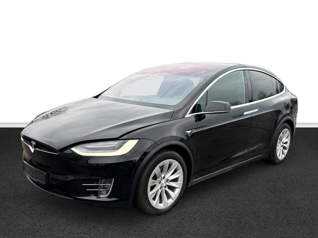 Tesla Model X Long Range AWD 100 KWH LUFT AHK A.PILOT 