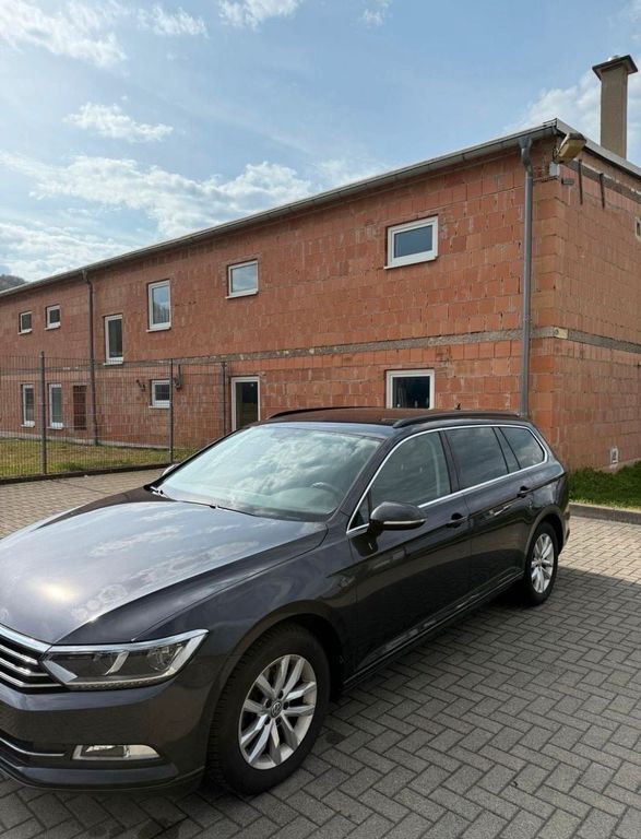 Image of Volkswagen Passat Variant