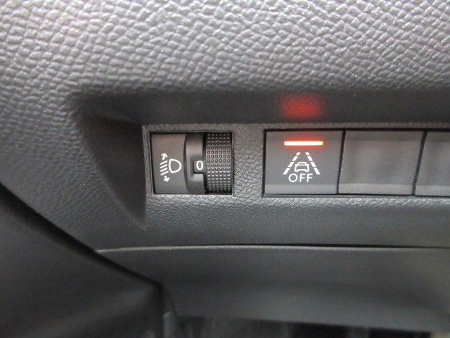 Fahrzeugabbildung Peugeot 2008 Active Pack 1.2T LED/NAVI/PDC/R´CAM/TEMPO