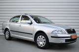 Skoda Octavia 1.6 Ambiente+Schiebedach+PDC+Nur27.500KM - Skoda Octavia: 2.5