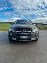 Mercedes-Benz Mercedes Benz ML 63 AMG - Mercedes-Benz ML 63 AMG von privat