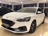 Ford Focus Lim. ST Navi/Kamera/ACC/Sport Paket - Ford Focus: ST Sport