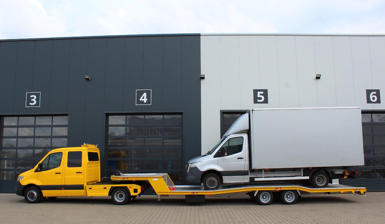Mercedes-Benz Sprinter 907 519 CDI mit BFZ Aluauflieger VDI