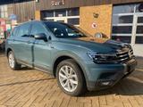 Volkswagen Tiguan Allspace Highline 2.0 TDI 4Motion ACC uvm - aus 2000: Geländewagen