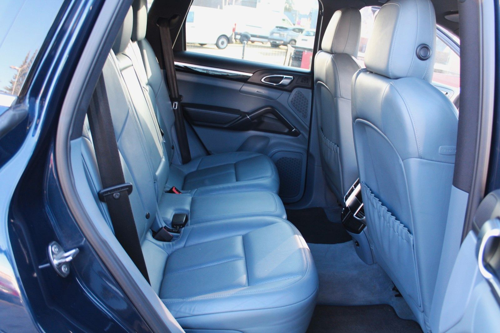 Cayenne Diesel V6 LUFTFAHR.,/AHK/SEHR GEPFLEGT!