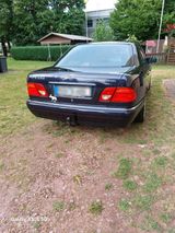 Mercedes-Benz e290 sehr gute Zustand mit volle history g... - Mercedes-Benz E 290