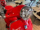 Vespa PRIMAVERA RED 125 Neu Sofort Lieferbar - VESPA PRIMAVERA 125 RED