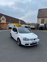 Volkswagen GOLF V 5 GTI AUSTATTUNG - Volkswagen Golf mit Diesel-Antrieb: GTI