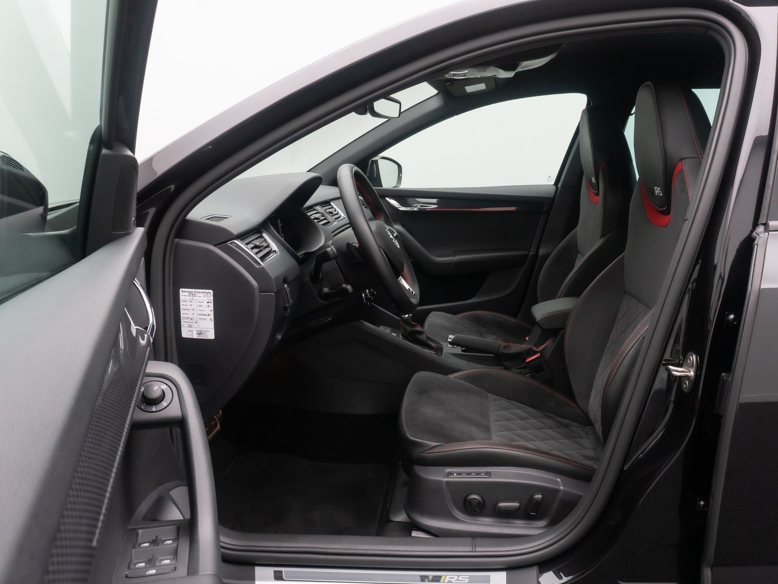 Fahrzeugabbildung SKODA Octavia RS 60 ACC Kamera SoundSys Memory DAB 18"