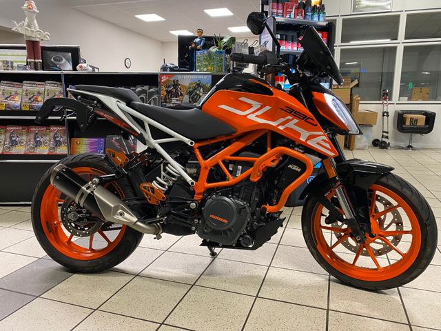 KTM Duke 390 " 1. Hand + Viel Zubehör"