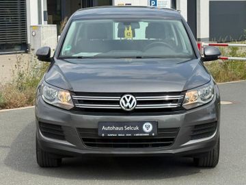 Volkswagen Tiguan - 3