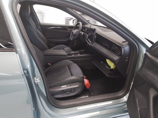 Volkswagen Passat Variant - Bild 8