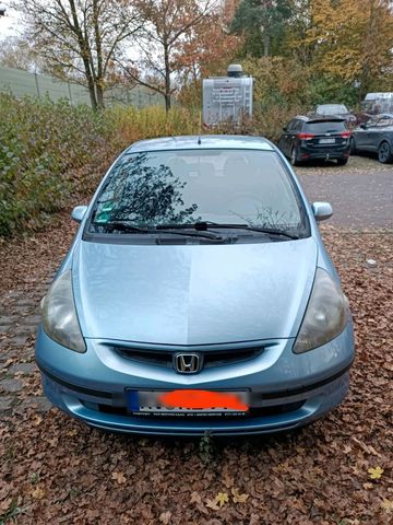 Honda Jazz 2004 - Sehr Gut Erhalten und We...