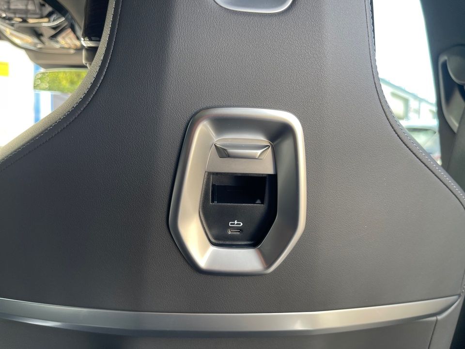 BMW 740 - Bild 18