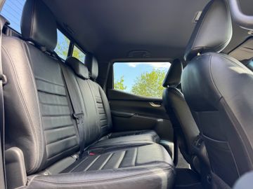 Mercedes X 250 - 11