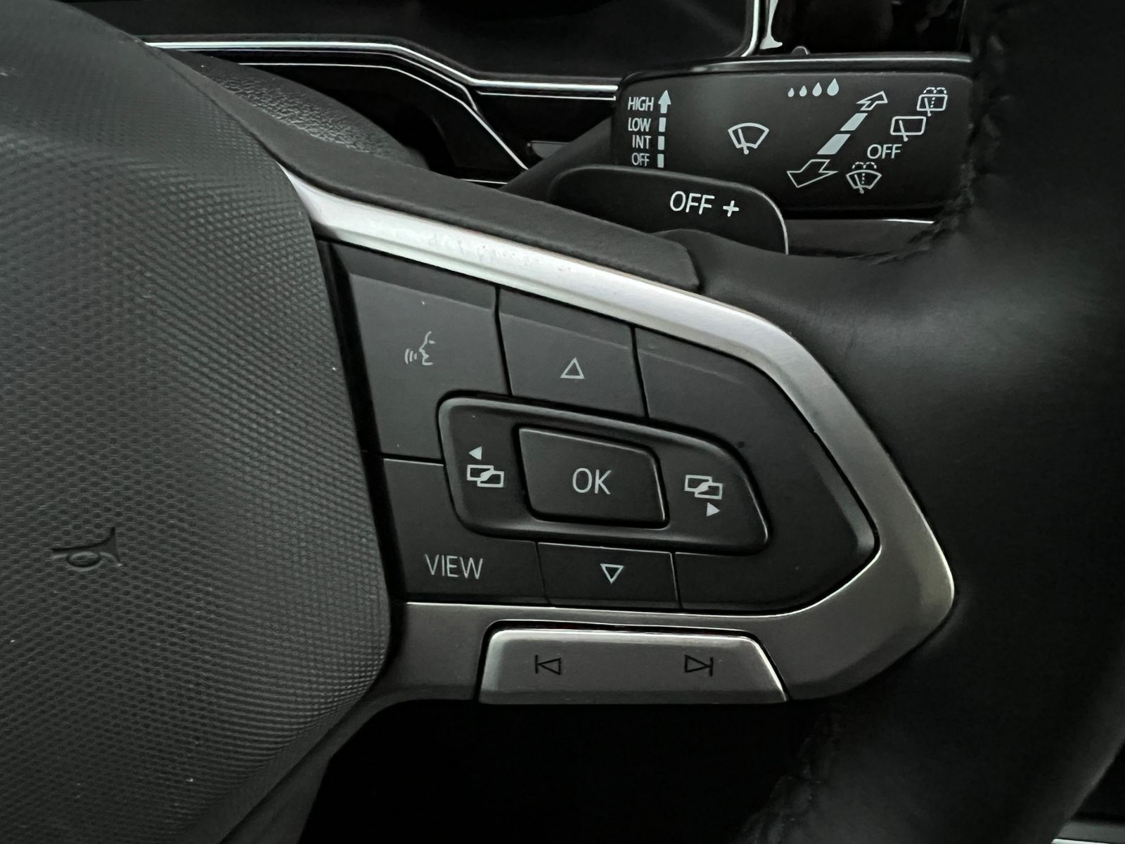 Fahrzeugabbildung Volkswagen Polo Style 1.0 TSI DSG *IQ.Drive-Paket, IQ.Light