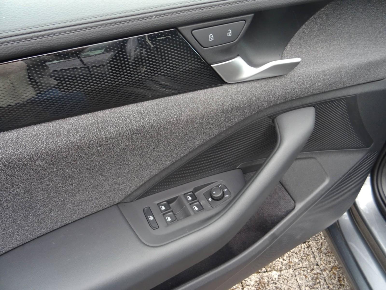 Volkswagen Passat Variant 1.5 eTSI 110 kW DSG LED PDC SHZ