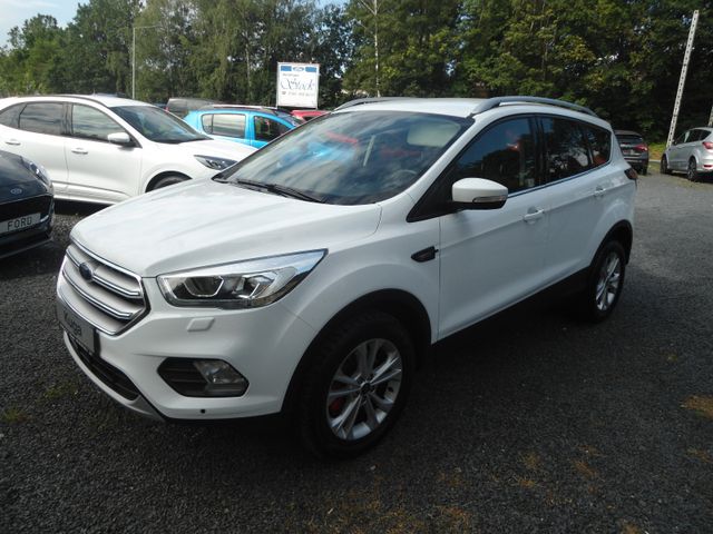 Ford Kuga 2,0 TDCi ** Titanium ** mit Garantie