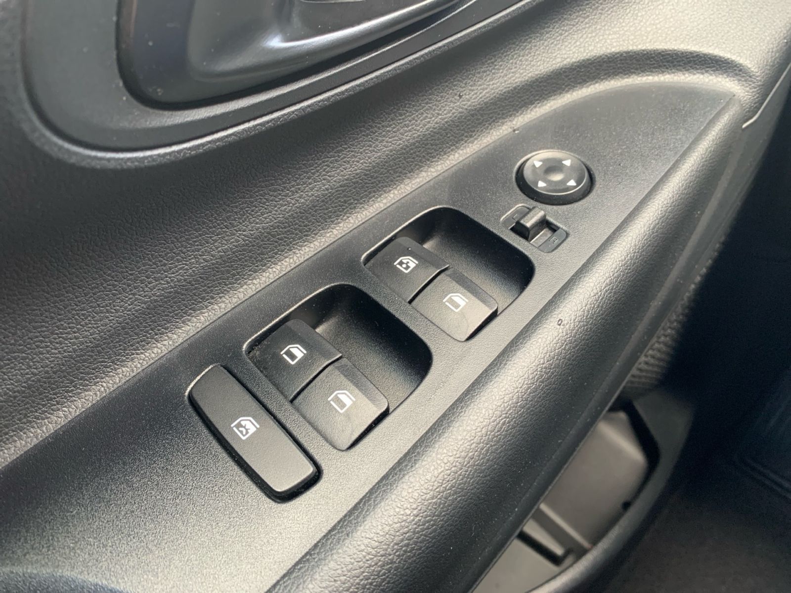 Fahrzeugabbildung Hyundai i20 1.2 Select Navi Kamera Funktionspaket