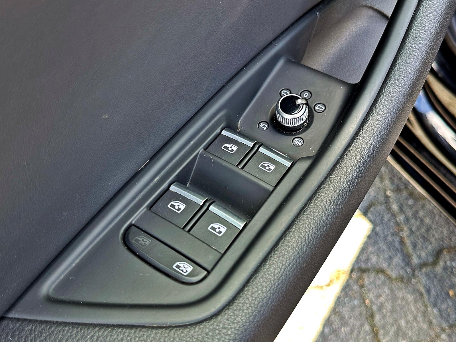 Audi A4 Avant 45TFSI qu S LINE COMP. PANO AHK MATRIX, миниатюра 7