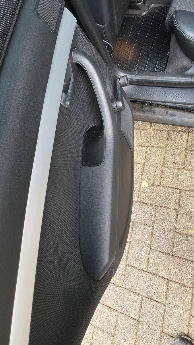 Audi A4 2004 — photo 9