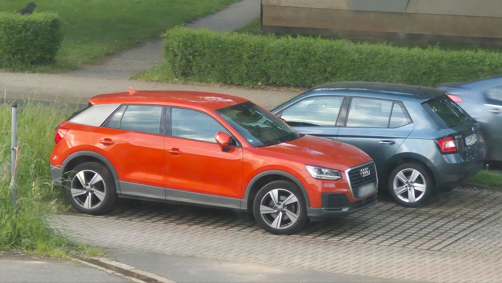 AUDI Audi Q2 AHK Tempomat Virtual Cockpit