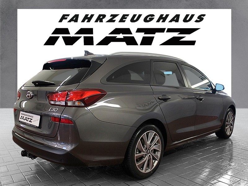 Fahrzeugabbildung Hyundai i30 1.4 I30 Sondermodell Yes!  AHK *