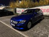 Mercedes-Benz C 220 d T Autom. -