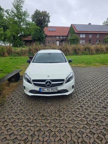 MERCEDES-BENZ Mercedes Benz A Klasse 180 D