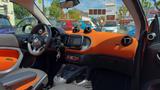 Smart Cabrio DCT CAMOUFLAGE EDITION WHITE ORANGE - Smart: Weiß