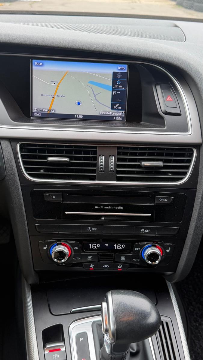 Audi A4 2013 — photo 23