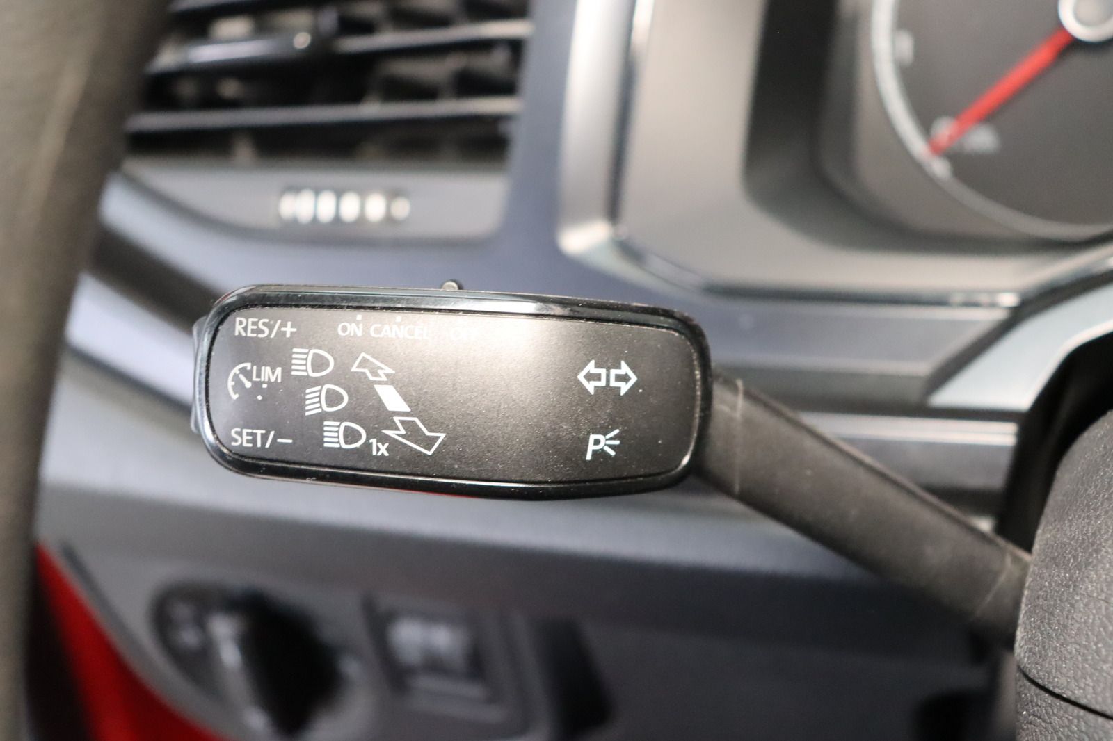 Fahrzeugabbildung Volkswagen Polo VI 1.0 Trendline * Klima * PDC *