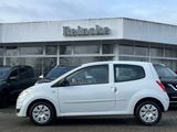 Renault Twingo  1.2 60PS 3TrgTüvNeu - Renault Twingo: Weiß, Limousine, 1.2