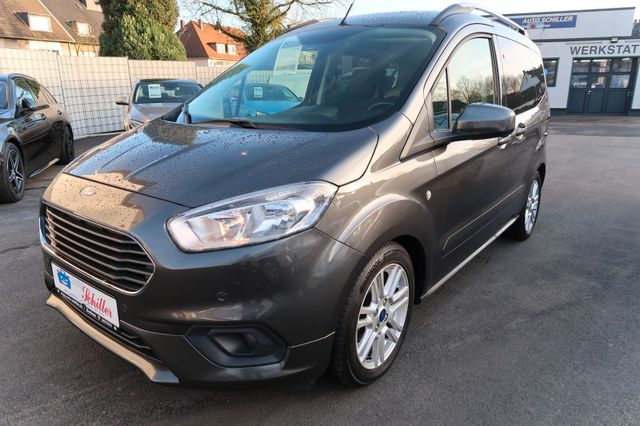 Ford Tourneo Courier Titanium # Kamera # Navi# Tempom