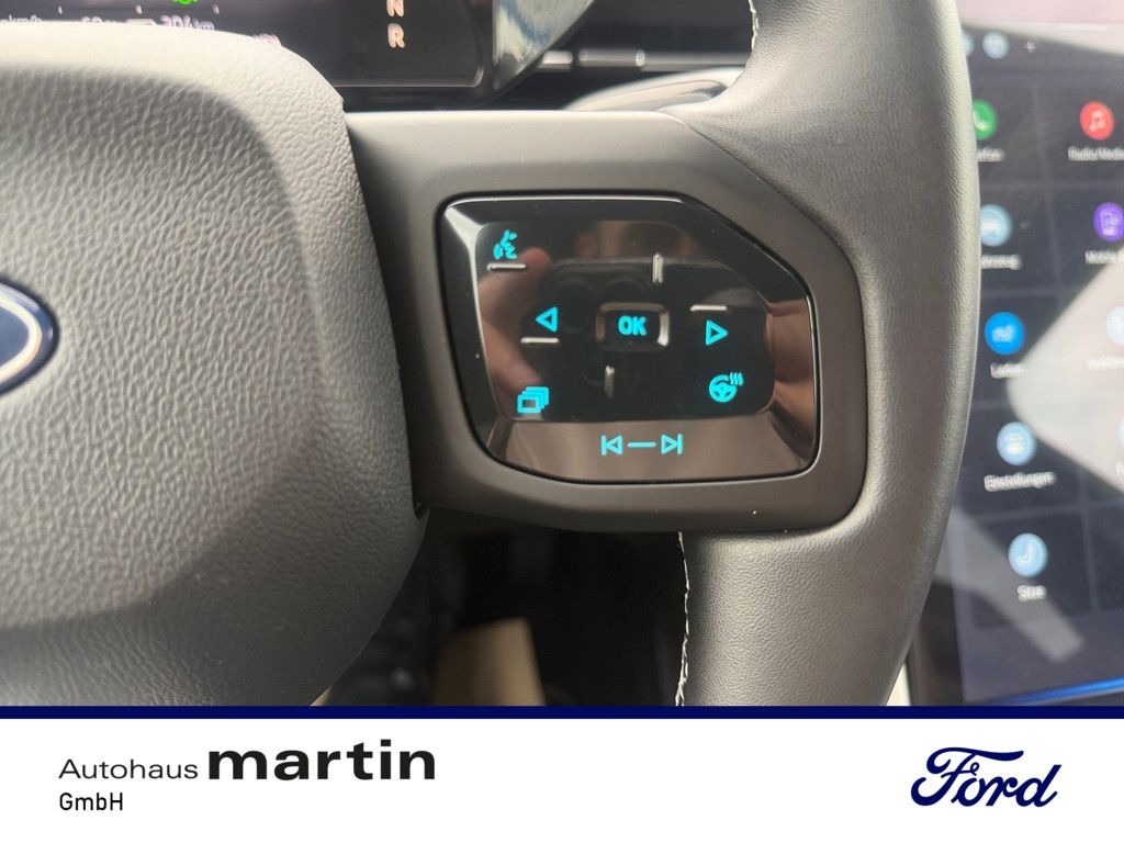 Fahrzeugabbildung Ford Capri Premium Extended Range ACC HUD MATRIX-LED