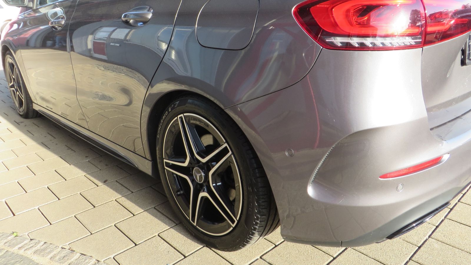 Mercedes-Benz B 200 Edition AHK Rückfahrkamera AMG foto 9
