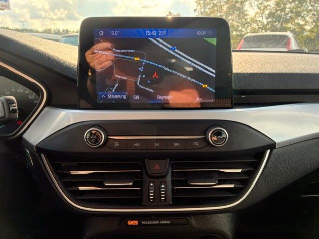 Fahrzeugabbildung Ford Focus Turnier -Navi/LED/Sitzheiz-